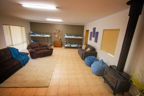 Limestone Ridge - Broome Tourism 12