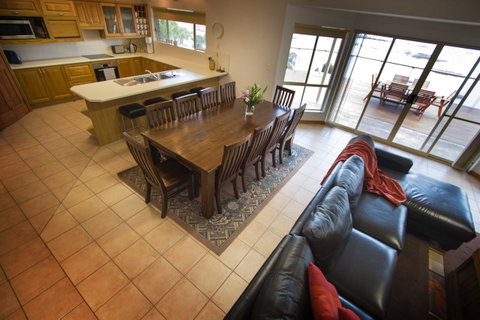Limestone Ridge - Broome Tourism 5