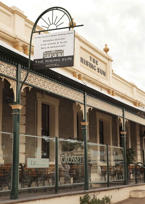 The Rising Sun Hotel - Broome Tourism 12