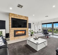 KENNEDY EXECUTIVE TOWNHOUSE - Broome Tourism