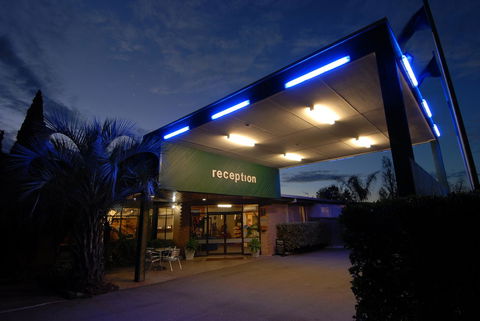 The Wine Vine Hotel - Broome Tourism 0