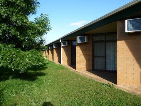 The Wine Vine Hotel - Broome Tourism 19