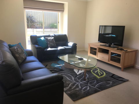 Apartment 229 Mount Gambier - Broome Tourism 6