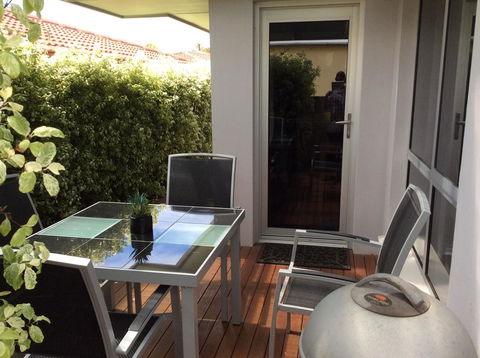 City One Apartment - Broome Tourism 7