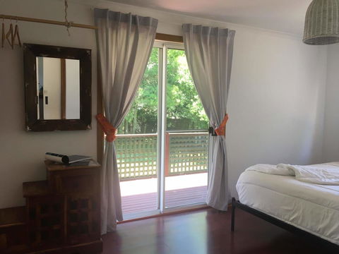 Yallaroo Cottage - Broome Tourism 18