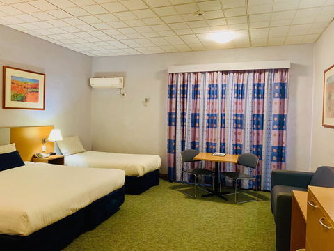Desert Cave Hotel - Broome Tourism 26