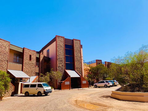 Desert Cave Hotel - Broome Tourism 28