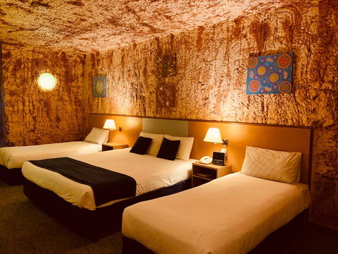 Desert Cave Hotel - Broome Tourism 33