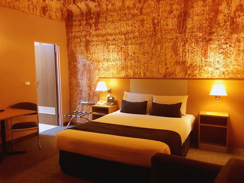 Desert Cave Hotel - Broome Tourism 40