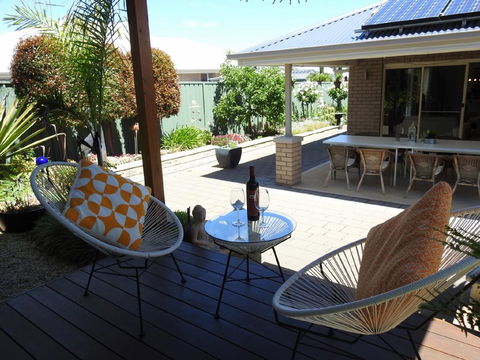 Sanctuary In The Valley - Broome Tourism 19