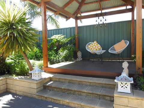Sanctuary In The Valley - Broome Tourism 4