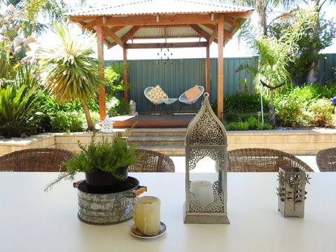 Sanctuary In The Valley - Broome Tourism 25
