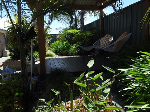 Sanctuary In The Valley - Broome Tourism 26