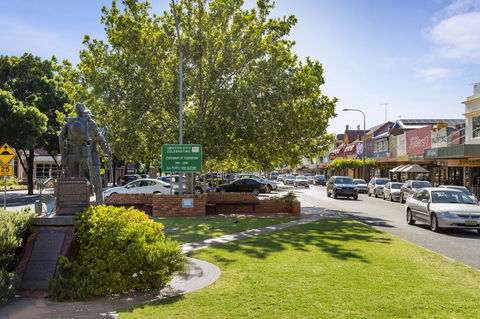 Quest Griffith - Broome Tourism 15