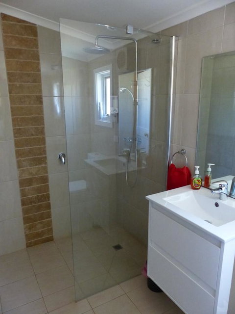 Andy\'s Accommodation - Broome Tourism 10