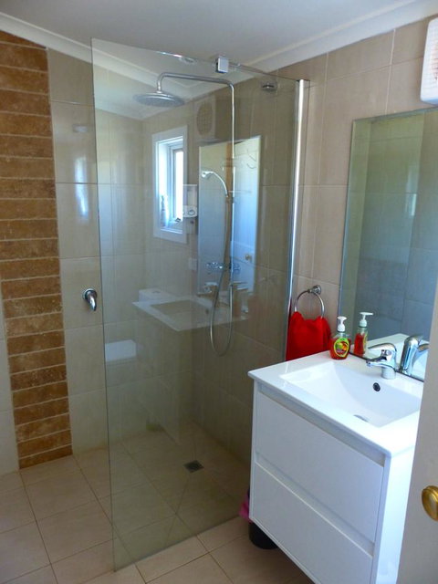 Andy\'s Accommodation - Broome Tourism 21