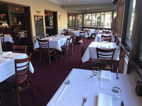 St Francis Winery - Broome Tourism 24