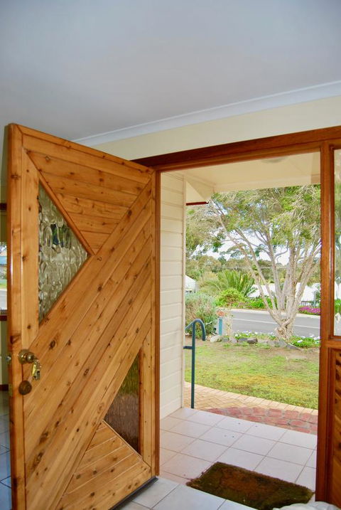 Annie\'s Balquhidder Cottage - Broome Tourism 1