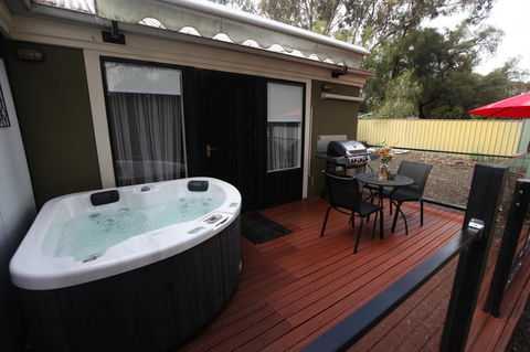 One Tree Bed And Breakfast - Broome Tourism 13