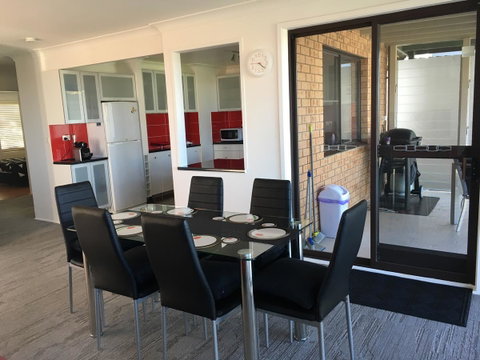 Arena Blanca Holiday Home - Broome Tourism 6