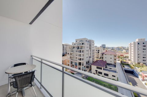 Adina Apartment Hotel Wollongong - Broome Tourism 7