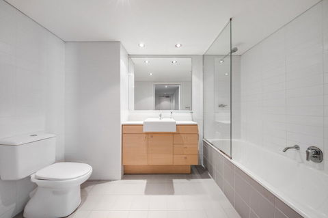 Adina Apartment Hotel Wollongong - Broome Tourism 6