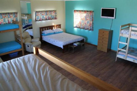 LAS ARENAS - The Sands - BEACH HOUSE - Broome Tourism 5