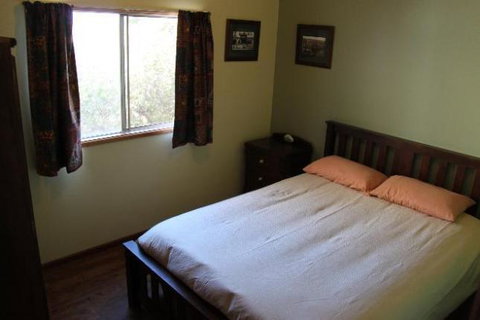 LAS ARENAS - The Sands - BEACH HOUSE - Broome Tourism 1