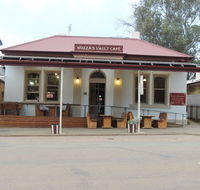 Wozza's BB - Broome Tourism