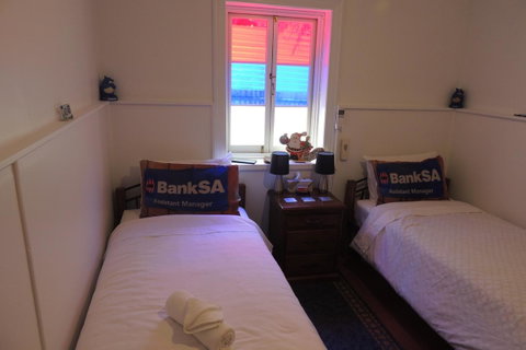 Wozza's B&B - Broome Tourism 9
