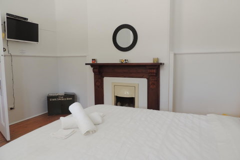 Wozza's B&B - Broome Tourism 25