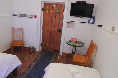 Wozza's B&B - Broome Tourism 11