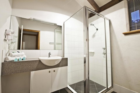 Chandlers Smiths Beach Villas - Broome Tourism 8