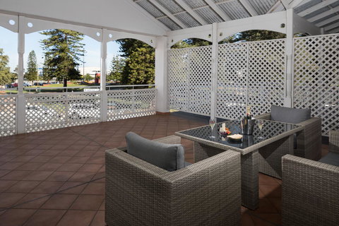 Esplanade Hotel Fremantle - By Rydges - Broome Tourism 5