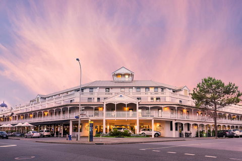 Esplanade Hotel Fremantle - By Rydges - Broome Tourism 0