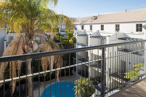 Esplanade Hotel Fremantle - By Rydges - Broome Tourism 21