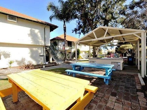 Mandurah Family Resort - Broome Tourism 30