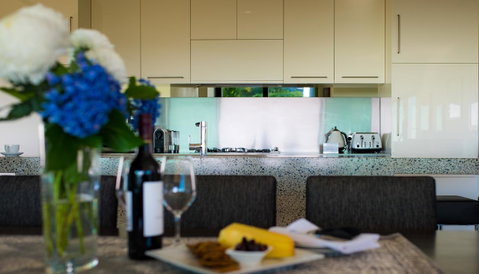 The Roozen Residence - Broome Tourism 7