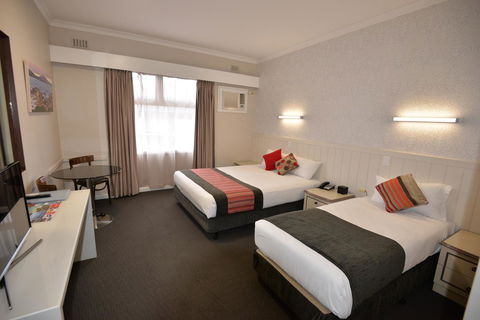 Country Comfort Amity Motel - Broome Tourism 24