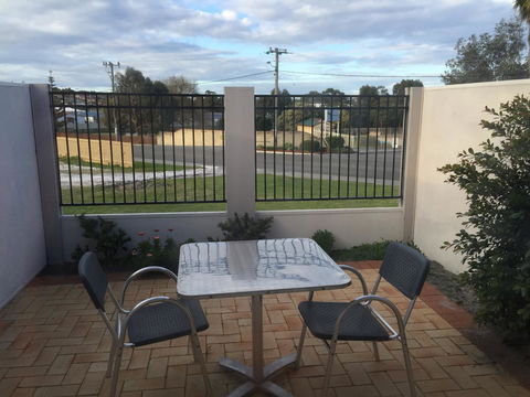 Country Comfort Amity Motel - Broome Tourism 2