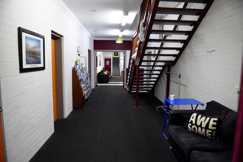 The Emperors Crown Hostel - Broome Tourism 22