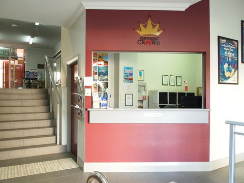 The Emperors Crown Hostel - Broome Tourism 15