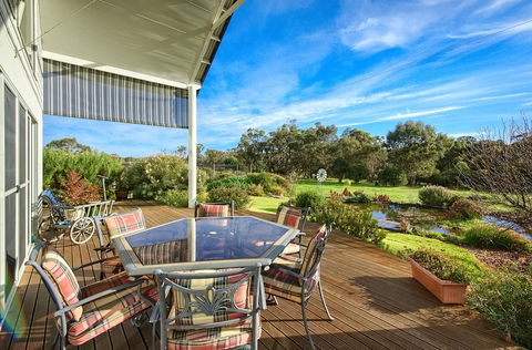 Glenelg On King Bed & Breakfast - Broome Tourism 6