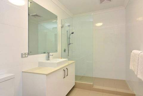 Bunbury Seaview Apartments - Broome Tourism 8