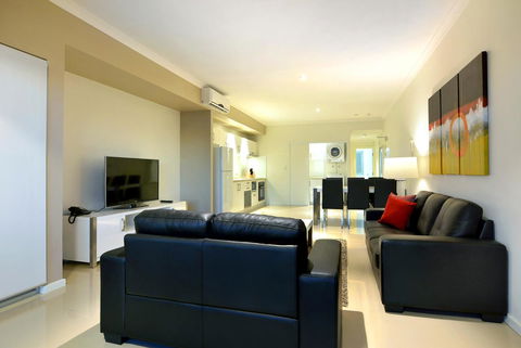 Bunbury Seaview Apartments - Broome Tourism 10