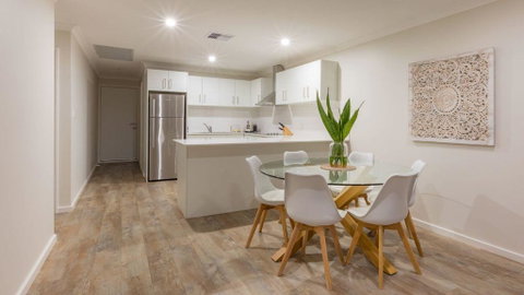 Starboard Views Kalbarri - River Front Apartment - Broome Tourism 2