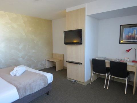 Metro Hotel Perth - Broome Tourism 42