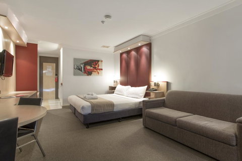 Metro Hotel Perth - Broome Tourism 23