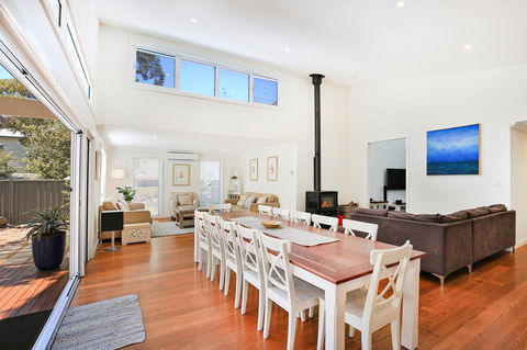 Calming Waters - Pet Friendly - Community Pool - Broome Tourism 7