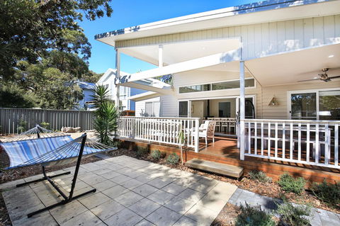 Calming Waters - Pet Friendly - Community Pool - Broome Tourism 29